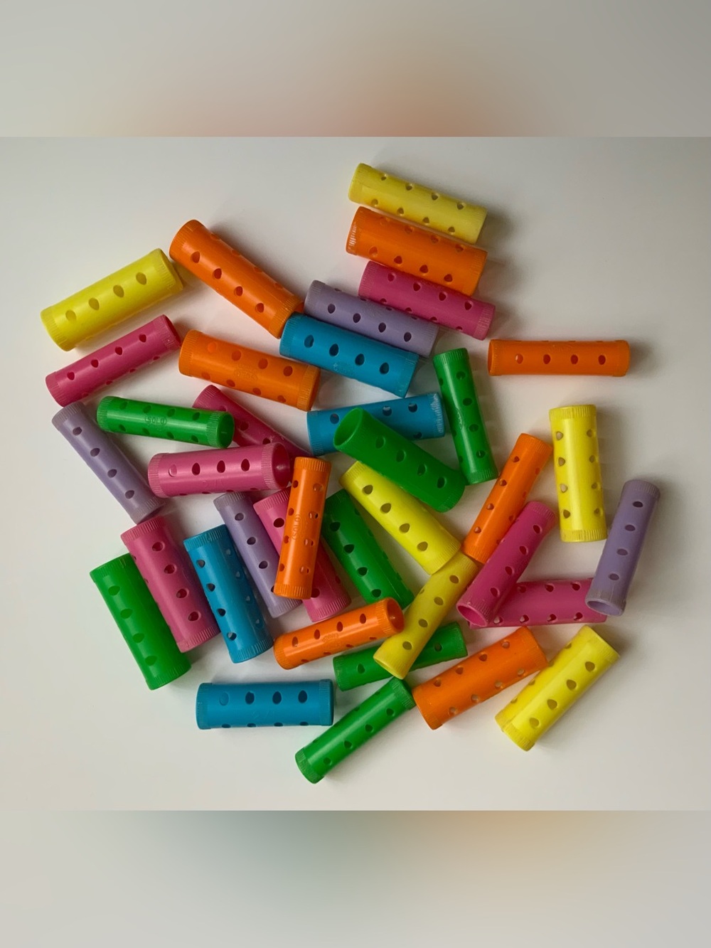 Vintage Multicolor Hair Curlers - Pack of Assorted Bright Colors - Picture 5 of 7